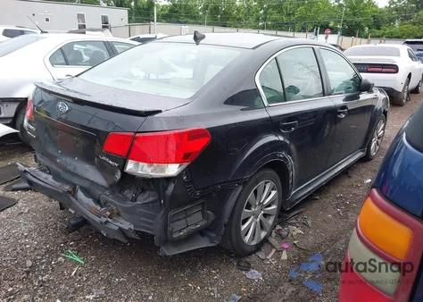 2011 Subaru Legacy 2.5I Limited z USA, uszkodzony, nr VIN 4S3BMCK63B3233033